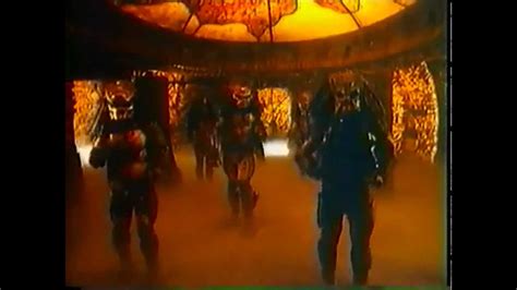 predator 2 naked|PREDATOR 2 NUDE SCENES